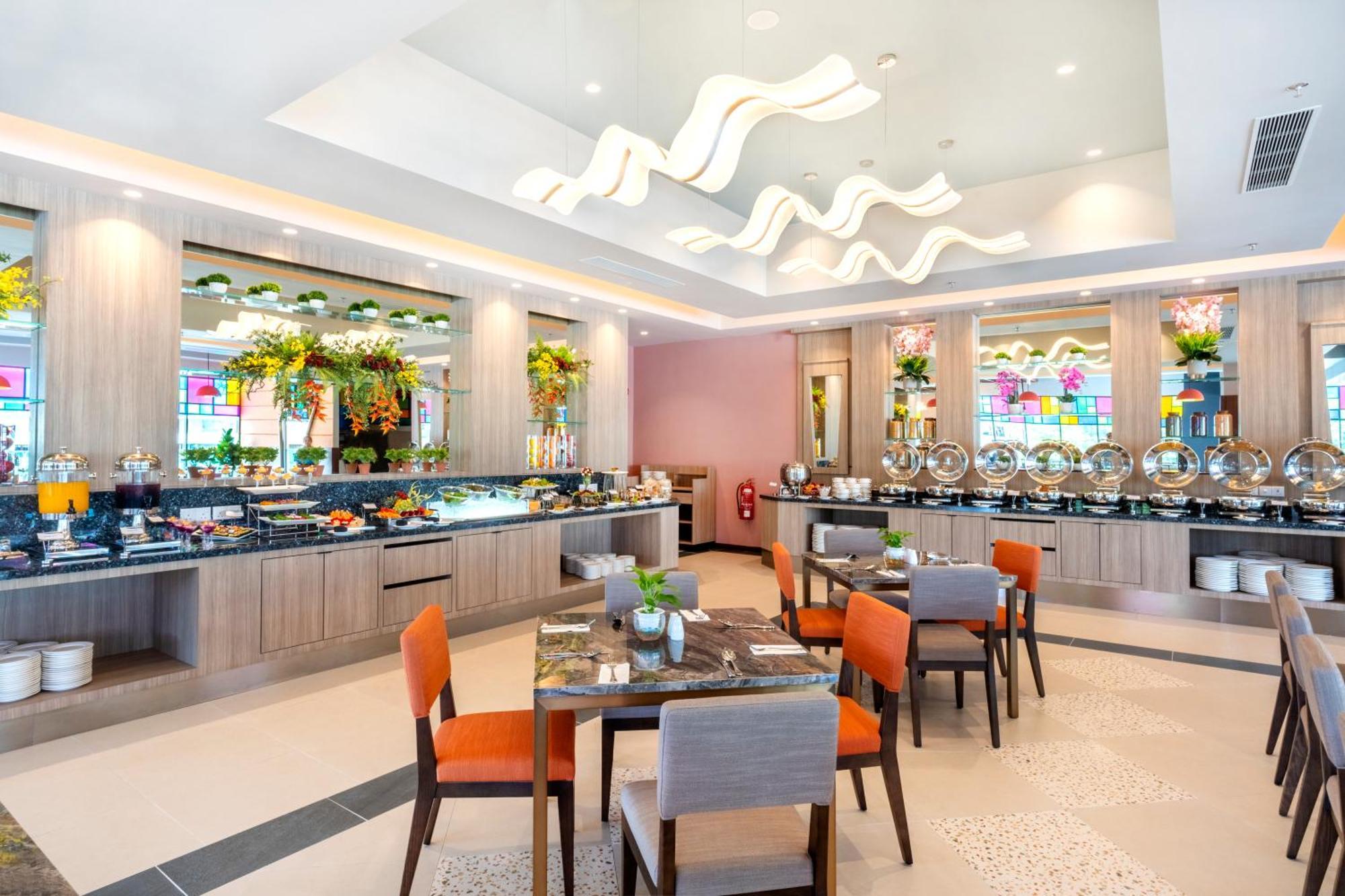 Arena Premier Hotel سِريمبان المظهر الخارجي الصورة